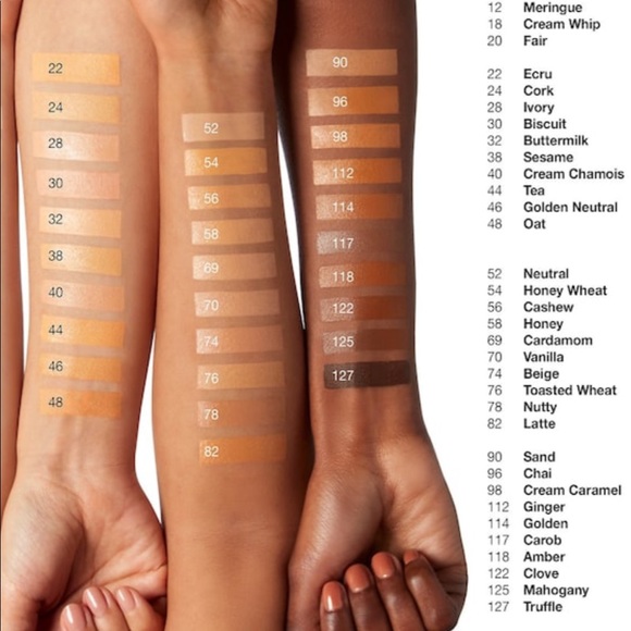 Clinique Beyond Perfecting Foundation +Concealer Cashew Never Used - Picture 3 of 5